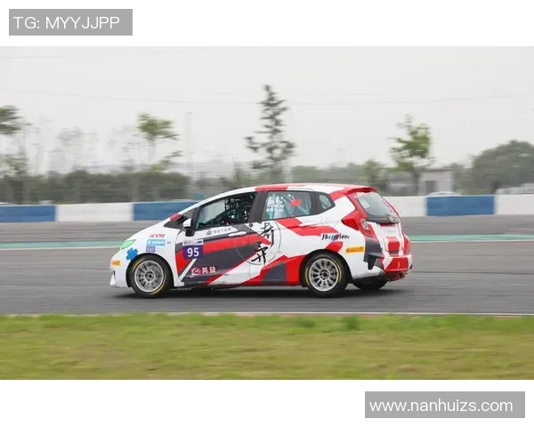 上海排球队与广州排球队耐力对决的赛后分析与反思 上海排球队与广州排球队耐力对决的赛后分析与反思