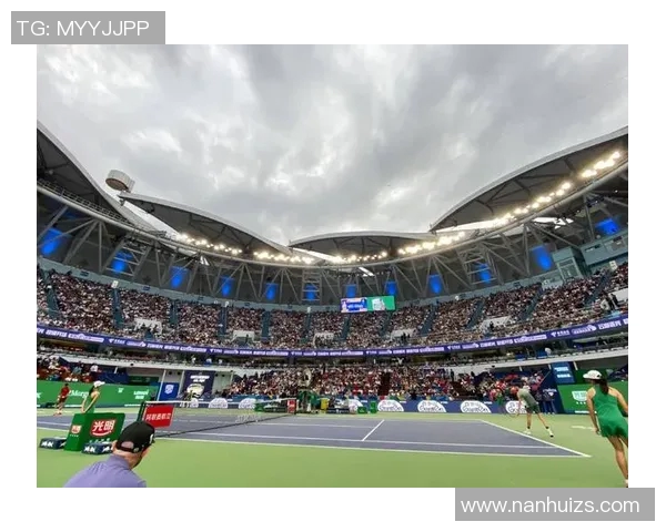 上海网球队展现卓越团队协作精神助力大满贯赛事成功 上海网球队展现卓越团队协作精神助力大满贯赛事成功