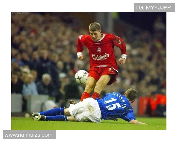 八七年足球明星的辉煌岁月与传奇故事回顾 八七年足球明星的辉煌岁月与传奇故事回顾