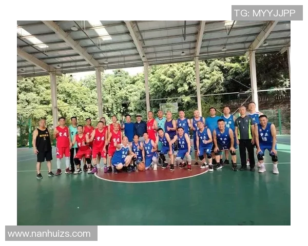 广州篮球队的节奏揭秘：从战术到团队协作的深度分析与探讨