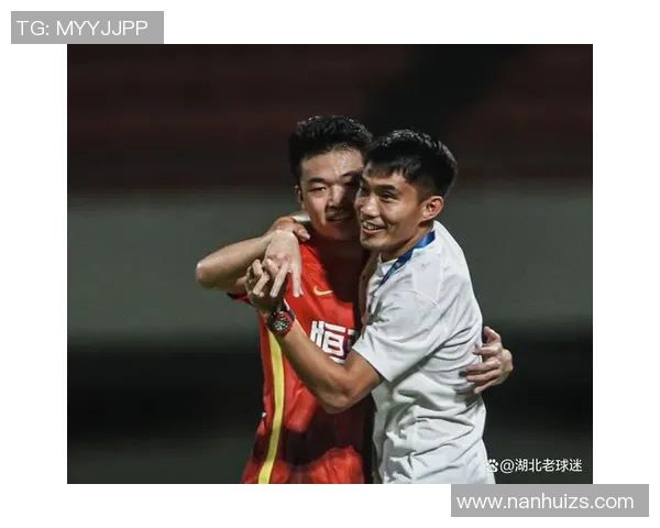 武汉乒乓球队与广州乒乓球队赛后复盘团队协作的成功与不足分析 武汉乒乓球队与广州乒乓球队赛后复盘团队协作的成功与不足分析