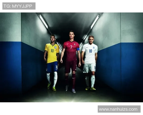 足球明星个性纹身壁纸图赏析展现运动魅力与艺术风格的完美结合