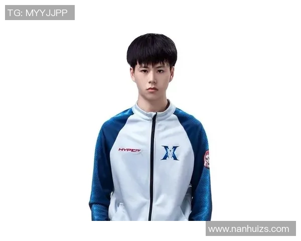 重庆足球队的崛起之路:从低谷到巅峰的奋斗与荣耀 重庆足球队的崛起之路:从低谷到巅峰的奋斗与荣耀